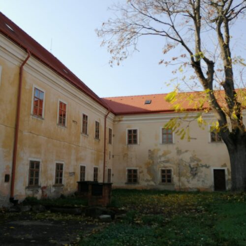 Draškovičov kaštieľ pred rekonštrukciou 04